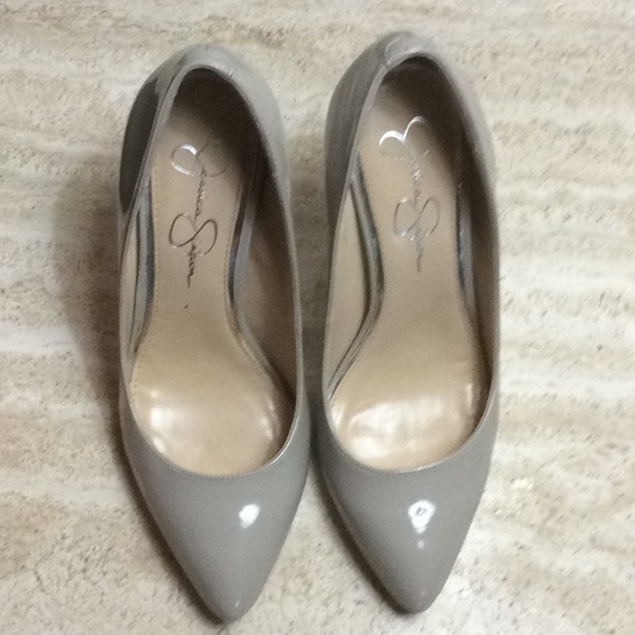 Grey/taupe 4” Jessica Simpson classic heels - Picture 4 of 5